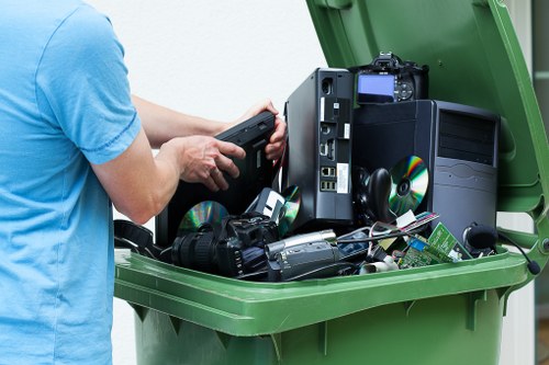 Grab hire services team ensuring safety and efficiency